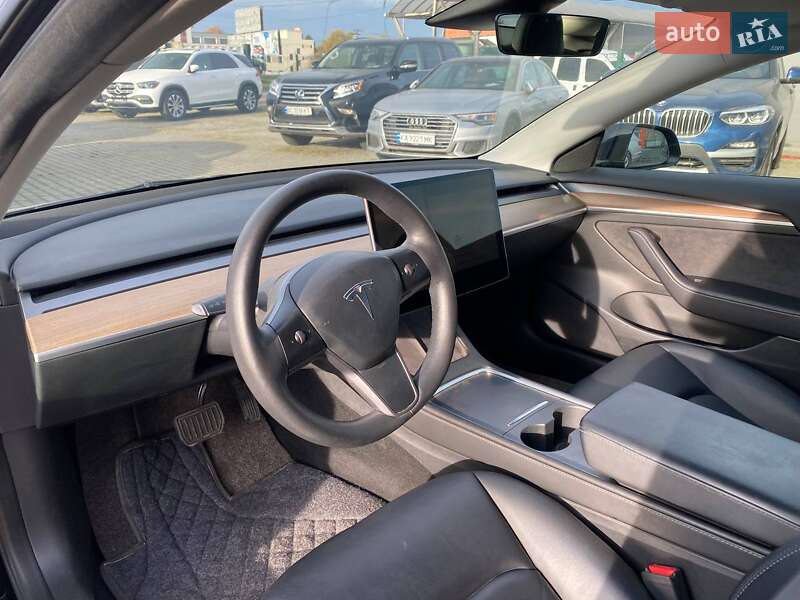 Седан Tesla Model 3 2022 в Львові фото 8 Седан Tesla Model 3 2022 в Львові