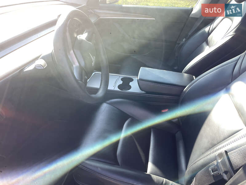 Седан Tesla Model 3 2022 в Первомайську фото 12 Седан Tesla Model 3 2022 в Первомайську