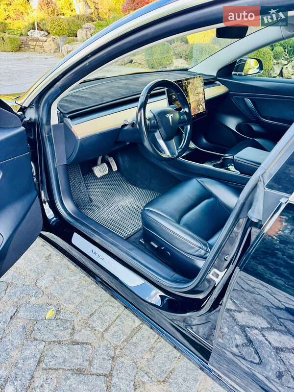 Седан Tesla Model 3 2019 в Новомосковську фото 9 Седан Tesla Model 3 2019 в Новомосковську