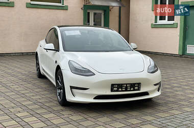 Седан Tesla Model 3 2021 в Стрые