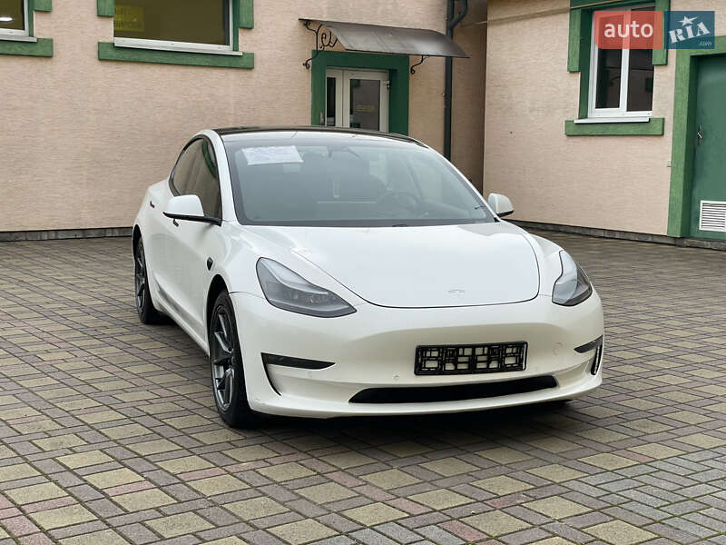 Седан Tesla Model 3 2021 в Стрию фото 29 Седан Tesla Model 3 2021 в Стрию