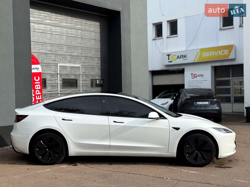 Седан Tesla Model 3 2024 в Києві фото 11 Седан Tesla Model 3 2024 в Києві