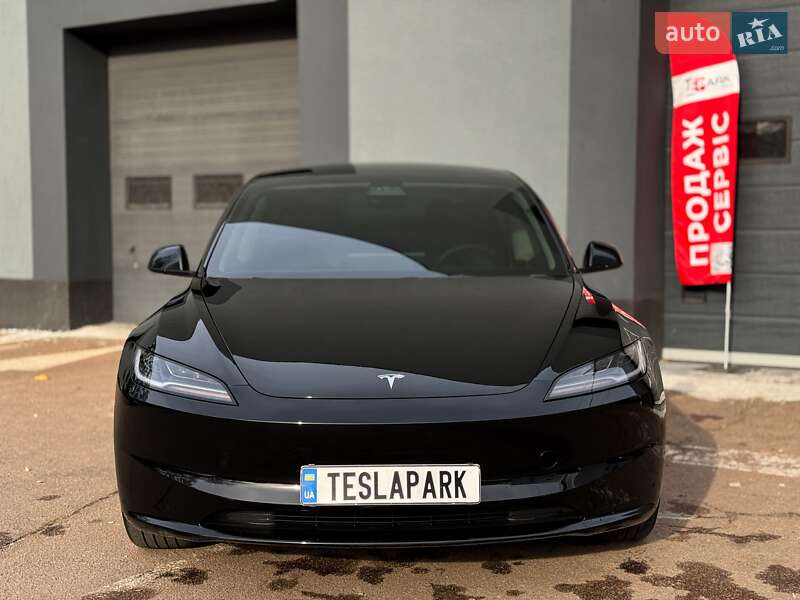 Седан Tesla Model 3 2024 в Києві фото 3 Седан Tesla Model 3 2024 в Києві