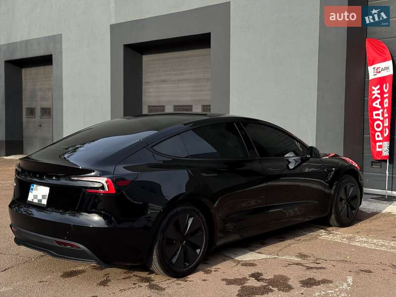 Седан Tesla Model 3 2024 в Києві фото 10 Седан Tesla Model 3 2024 в Києві
