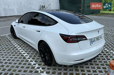 Седан Tesla Model 3 2021 в Хмельницькому