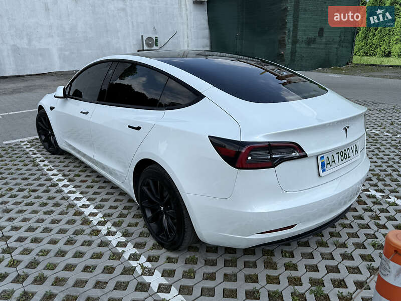 Седан Tesla Model 3 2021 в Хмельницькому фото 4 Седан Tesla Model 3 2021 в Хмельницькому