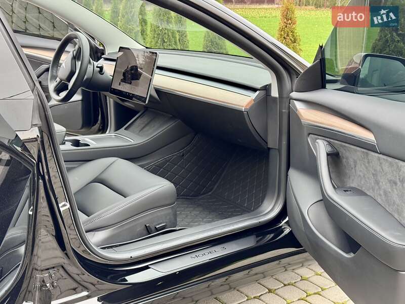 Седан Tesla Model 3 2022 в Стрые фото 33 Седан Tesla Model 3 2022 в Стрые