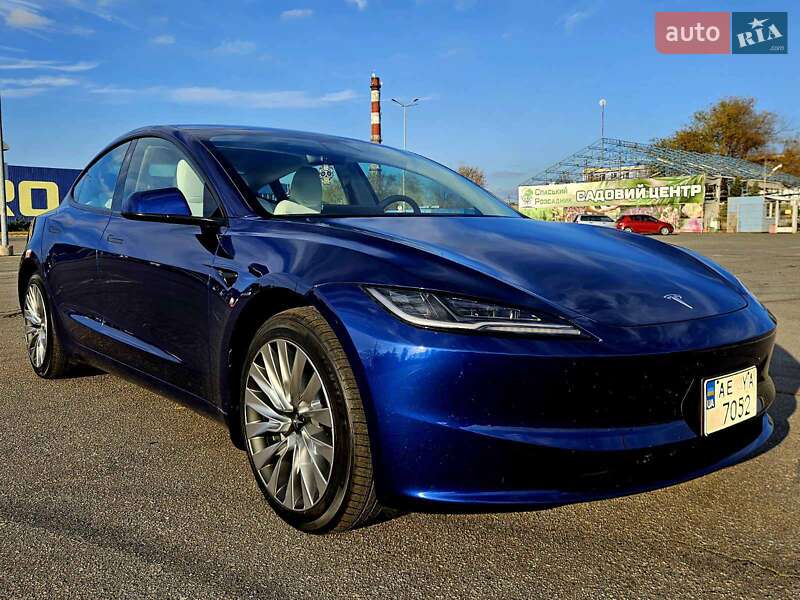 Седан Tesla Model 3 2024 в Днепре фото 12 Седан Tesla Model 3 2024 в Днепре