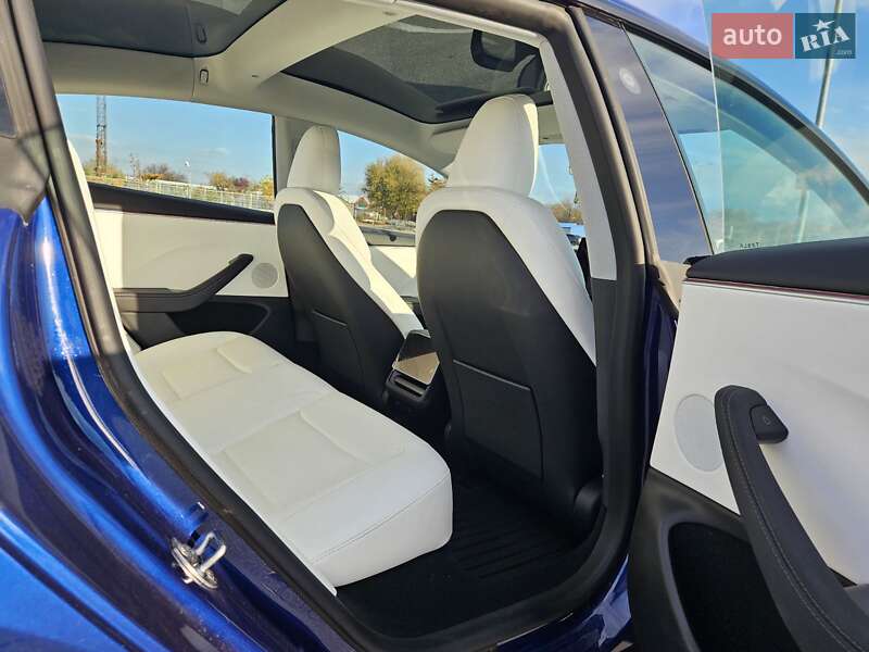 Седан Tesla Model 3 2024 в Днепре фото 23 Седан Tesla Model 3 2024 в Днепре