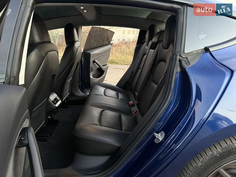 Седан Tesla Model 3 2019 в Трускавці фото 40 Седан Tesla Model 3 2019 в Трускавці