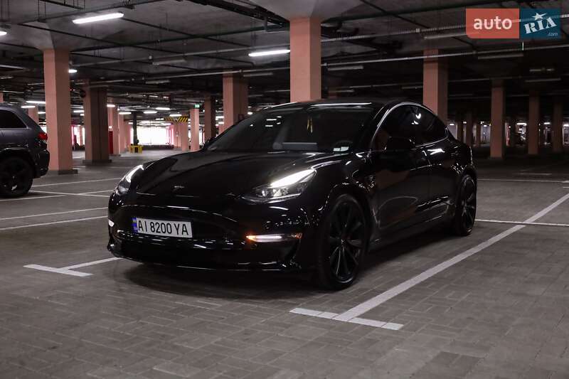 Седан Tesla Model 3 2023 в Киеве фото 4 Седан Tesla Model 3 2023 в Киеве