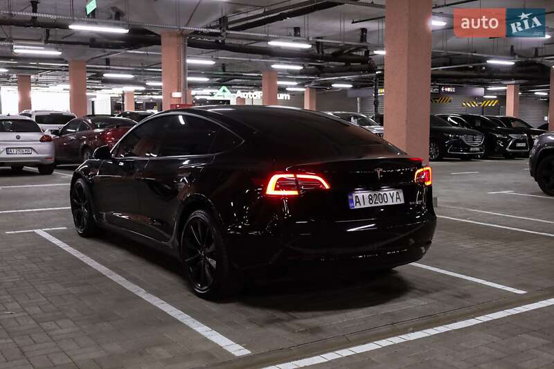 Седан Tesla Model 3 2023 в Киеве фото 5 Седан Tesla Model 3 2023 в Киеве