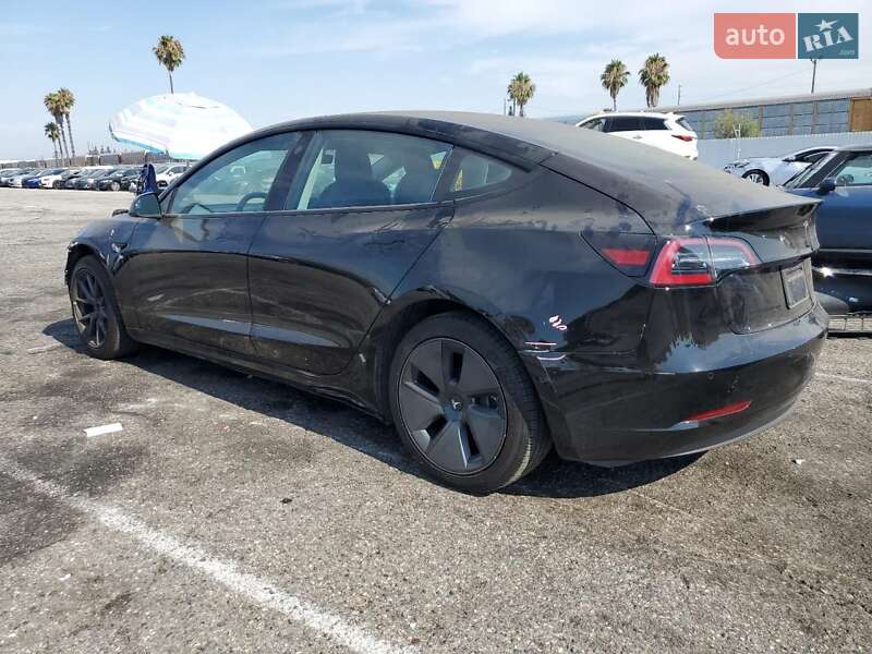 Седан Tesla Model 3 2021 в Луцке