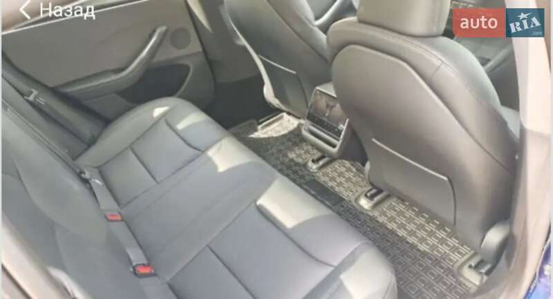 Седан Tesla Model 3 2024 в Києві