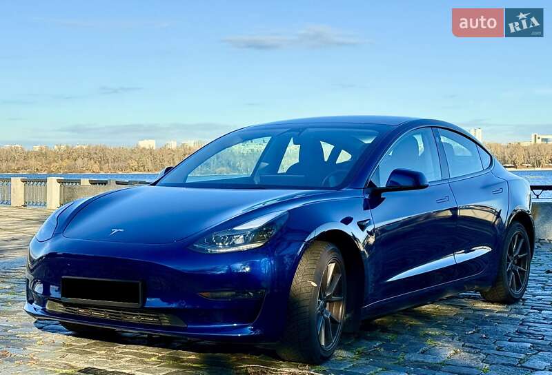 Седан Tesla Model 3 2023 в Киеве фото 6 Седан Tesla Model 3 2023 в Киеве