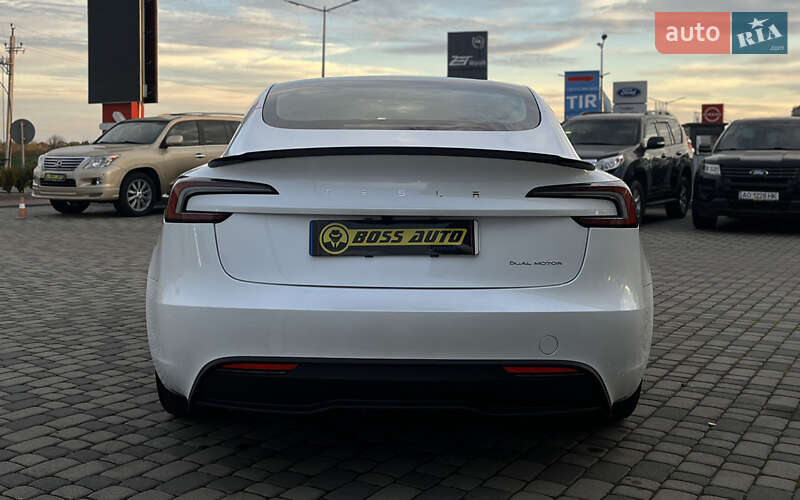 Седан Tesla Model 3 2024 в Мукачевому фото 6 Седан Tesla Model 3 2024 в Мукачевому