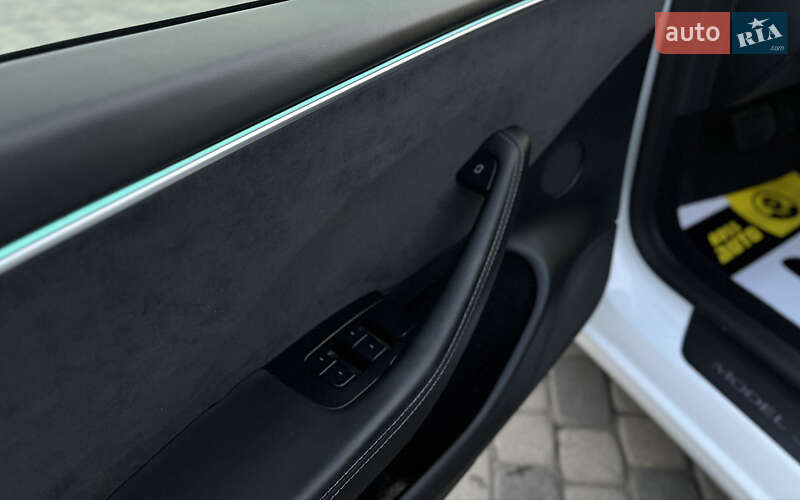 Седан Tesla Model 3 2024 в Мукачевому фото 21 Седан Tesla Model 3 2024 в Мукачевому