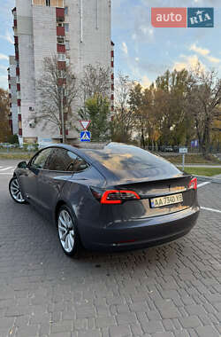 Седан Tesla Model 3 2020 в Харькове