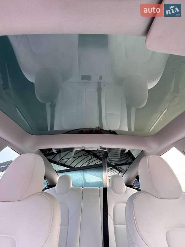 Седан Tesla Model 3 2023 в Полтаве фото 11 Седан Tesla Model 3 2023 в Полтаве
