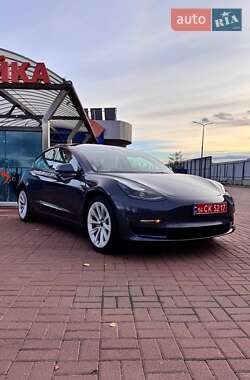 Седан Tesla Model 3 2023 в Полтаве