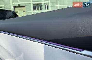 Седан Tesla Model 3 2024 в Днепре