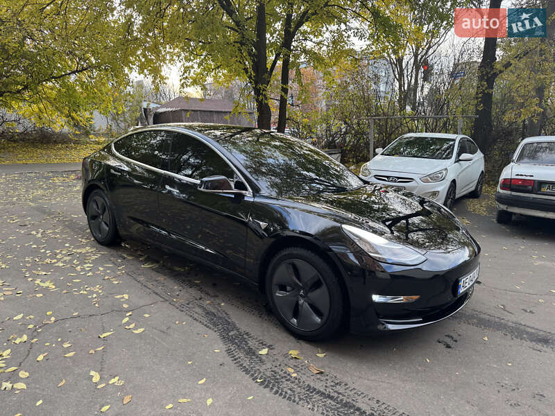 Седан Tesla Model 3 2019 в Дніпрі фото 2 Седан Tesla Model 3 2019 в Дніпрі