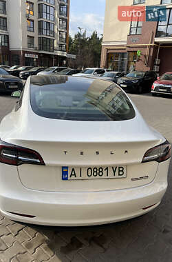 Седан Tesla Model 3 2019 в Буче