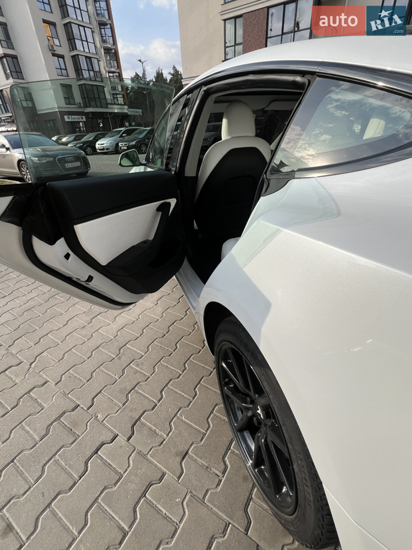2019 Tesla Model 3 - мініатюра 21