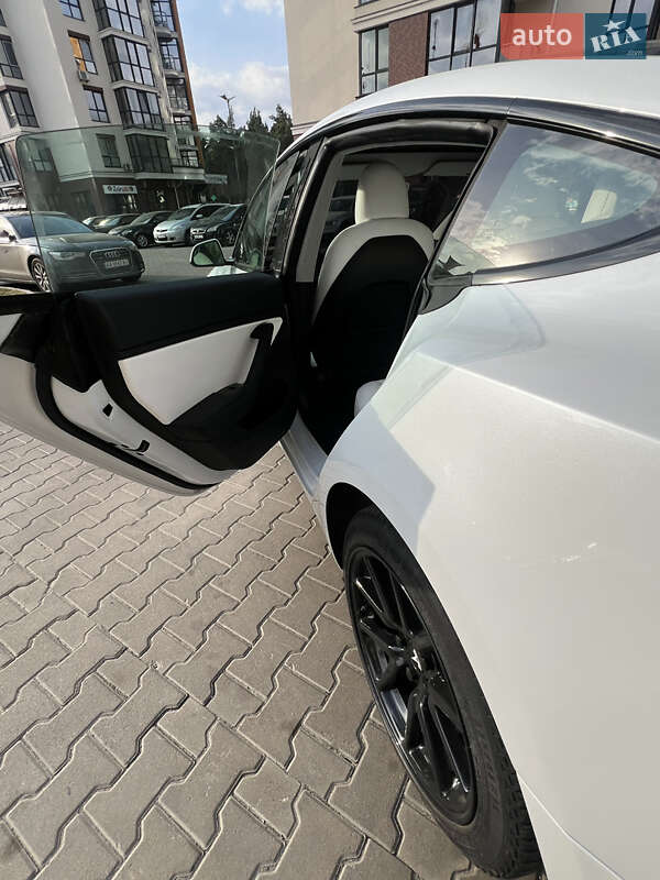 Седан Tesla Model 3 2019 в Буче фото 21 Седан Tesla Model 3 2019 в Буче