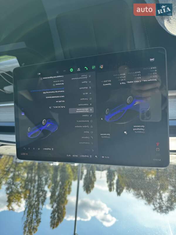 Седан Tesla Model 3 2022 в Запорожье