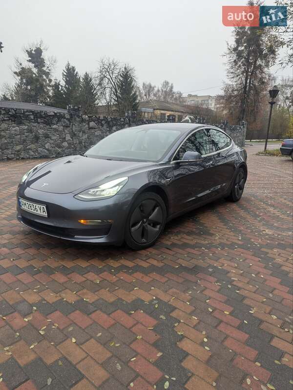 Tesla Model 3 2019 Tesla Model 3 2019