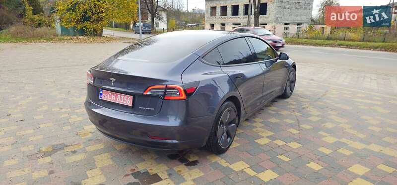 Седан Tesla Model 3 2023 в Львове фото 24 Седан Tesla Model 3 2023 в Львове
