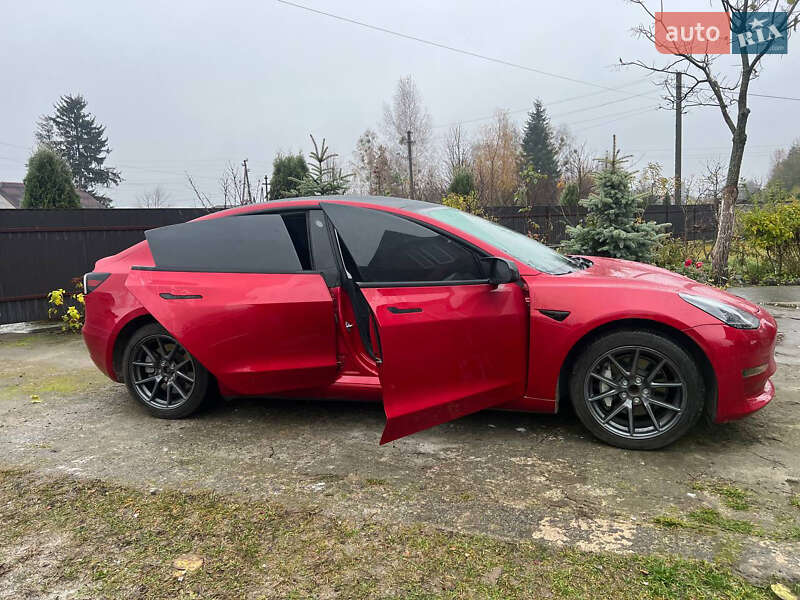 Седан Tesla Model 3 2023 в Житомирі фото 8 Седан Tesla Model 3 2023 в Житомирі