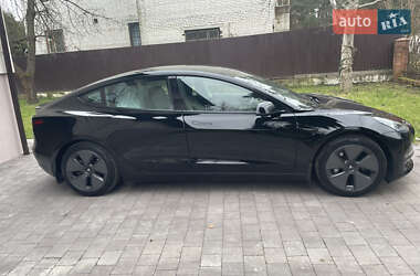Седан Tesla Model 3 2021 в Львове