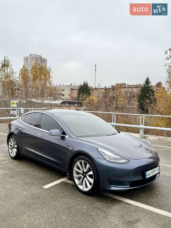 Tesla Model 3 2019 Tesla Model 3 2019
