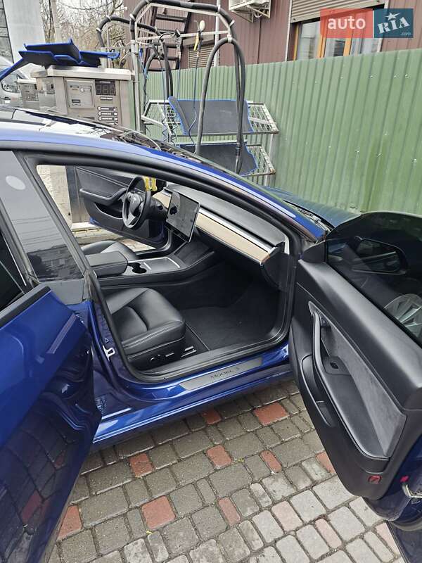 Седан Tesla Model 3 2020 в Хмельницькому фото 20 Седан Tesla Model 3 2020 в Хмельницькому