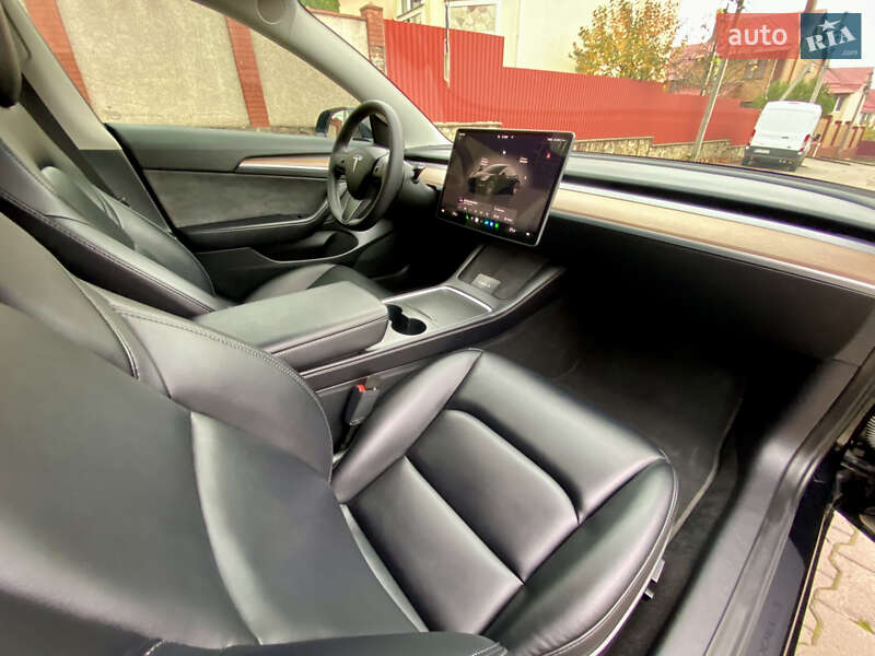 Седан Tesla Model 3 2022 в Хмельницком фото 47 Седан Tesla Model 3 2022 в Хмельницком