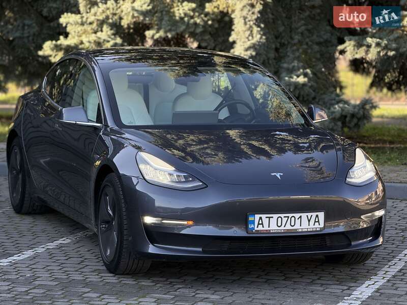 Седан Tesla Model 3 2019 в Ивано-Франковске фото 3 Седан Tesla Model 3 2019 в Ивано-Франковске