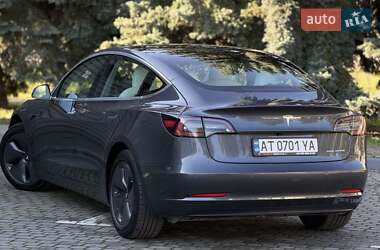 Седан Tesla Model 3 2019 в Ивано-Франковске