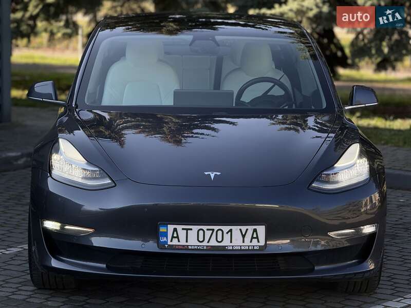 Tesla Model 3 2019 Tesla Model 3 2019
