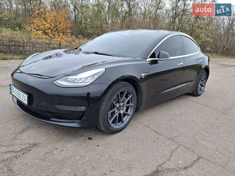 Седан Tesla Model 3 2018 в Кропивницькому фото 6 Седан Tesla Model 3 2018 в Кропивницькому