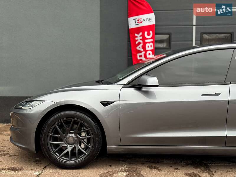 Седан Tesla Model 3 2024 в Києві фото 5 Седан Tesla Model 3 2024 в Києві