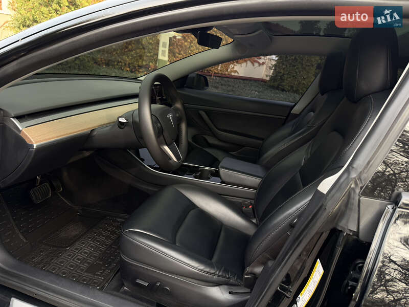 Седан Tesla Model 3 2020 в Дніпрі фото 27 Седан Tesla Model 3 2020 в Дніпрі