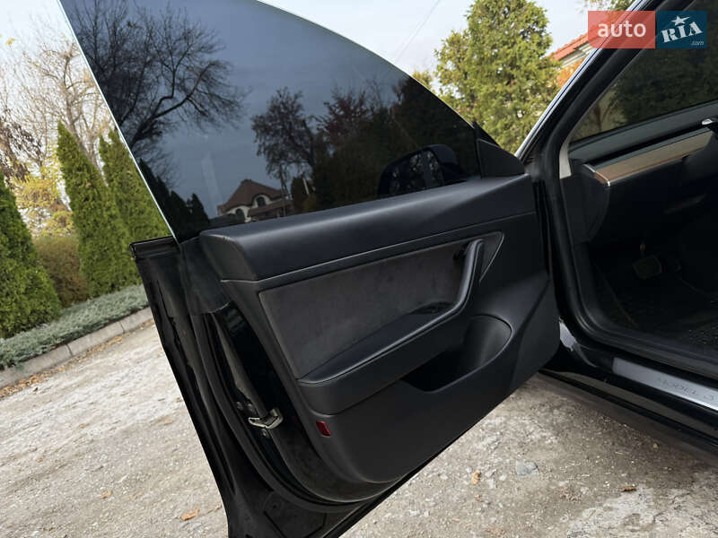 Седан Tesla Model 3 2020 в Дніпрі фото 32 Седан Tesla Model 3 2020 в Дніпрі