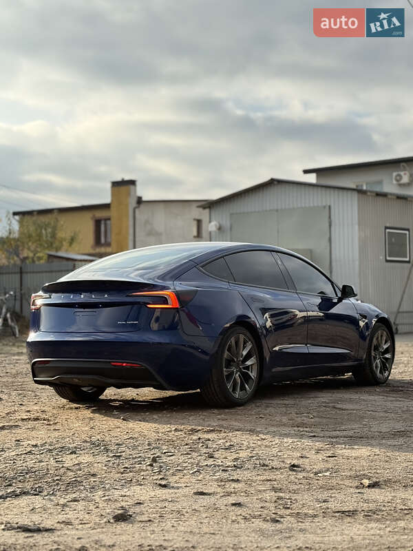 Седан Tesla Model 3 2024 в Луцке фото 29 Седан Tesla Model 3 2024 в Луцке