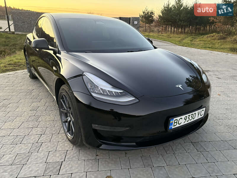 Седан Tesla Model 3 2019 в Львові фото 4 Седан Tesla Model 3 2019 в Львові