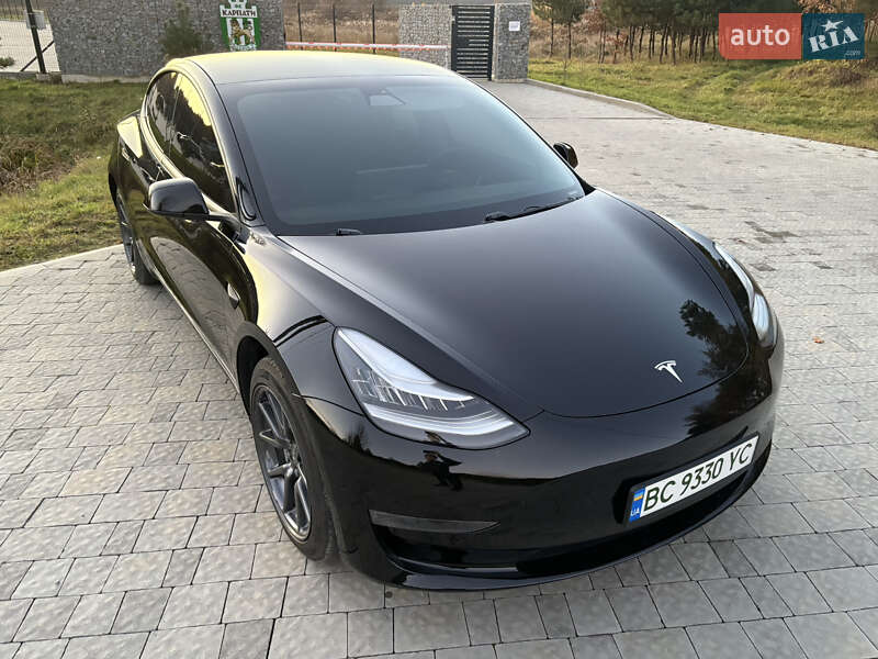 Седан Tesla Model 3 2019 в Львові фото 5 Седан Tesla Model 3 2019 в Львові