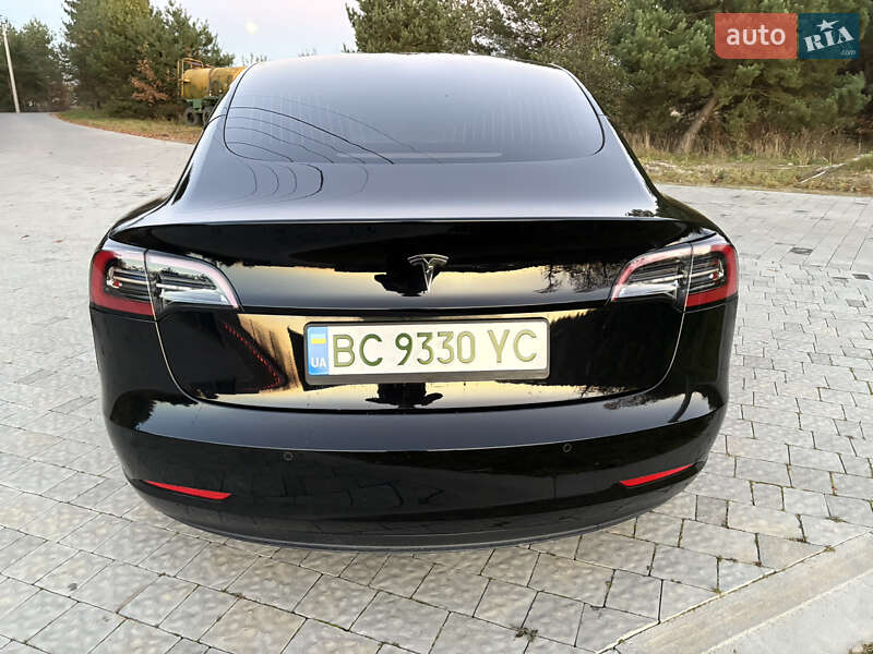 Седан Tesla Model 3 2019 в Львові фото 15 Седан Tesla Model 3 2019 в Львові