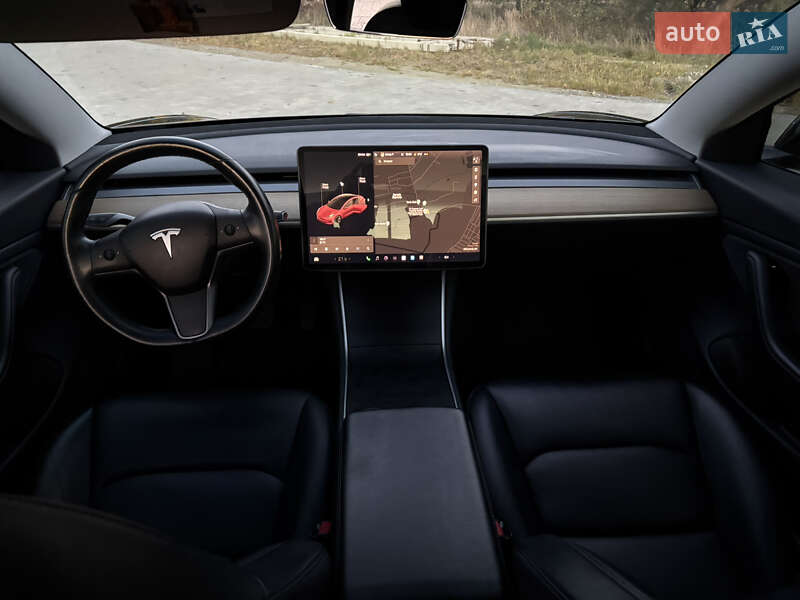 Седан Tesla Model 3 2019 в Львові фото 22 Седан Tesla Model 3 2019 в Львові
