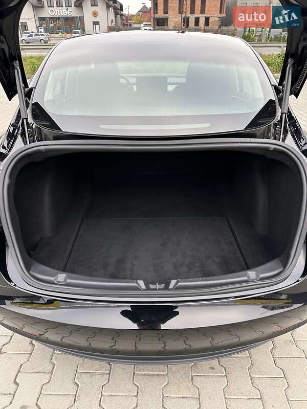 Седан Tesla Model 3 2019 в Луцьку фото 17 Седан Tesla Model 3 2019 в Луцьку